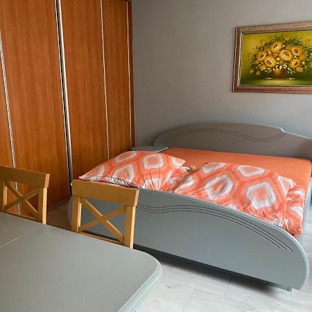 Apartament Kawalerka Fredry 3/14 Poznań Zewnętrze zdjęcie